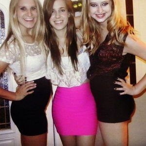 BCBG classic bandage skirt